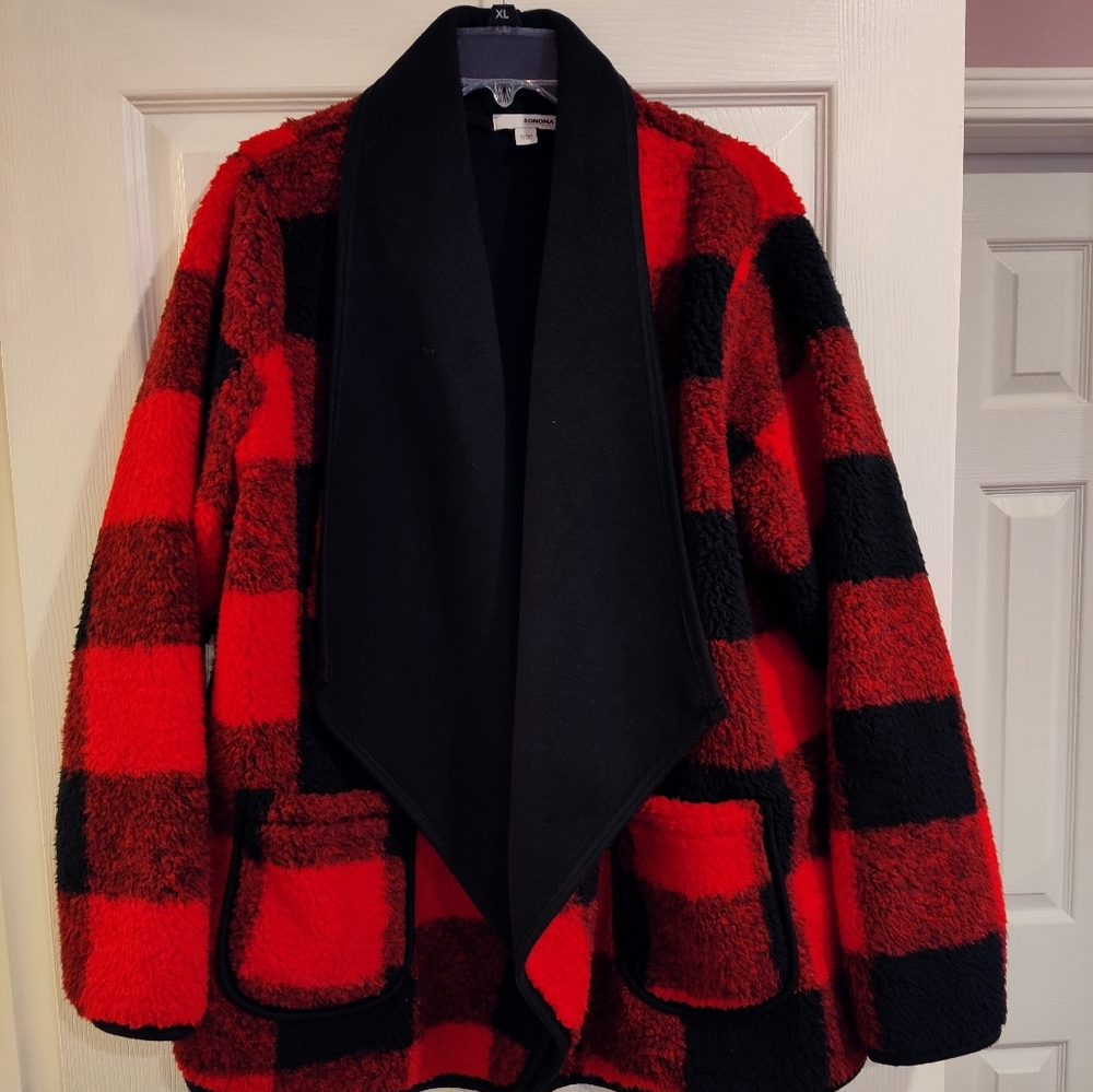 Fleece Jacket. Sonoma brand. Black and Red plaid XXL